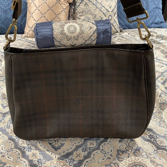 Burberry coated canvas shoulder handbag. - Picture 3 of 17